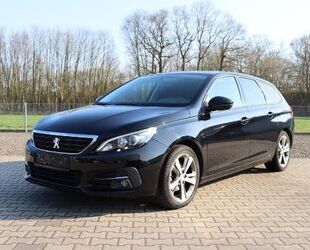 Peugeot Peugeot 308 1.2 PureTech 130 SW Active*AHK*NAVI* Gebrauchtwagen