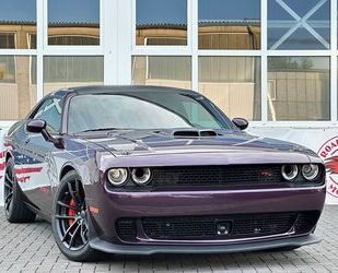 Dodge Dodge Challenger SRT 392 6,4 Shaker Hellraisin ACC Gebrauchtwagen