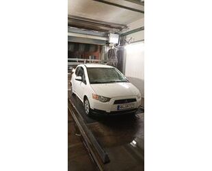 Mitsubishi Mitsubishi Colt 1.1 Xtra ClearTec Tüv + Inspekt Gebrauchtwagen