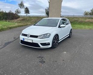 VW Volkswagen Golf 1.4 TSI 92kW BMT Highline Highline Gebrauchtwagen