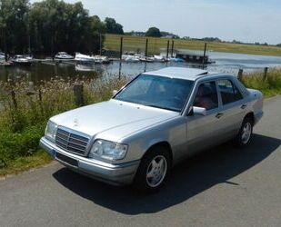 Mercedes-Benz Mercedes-Benz E 200 E 200 Gebrauchtwagen