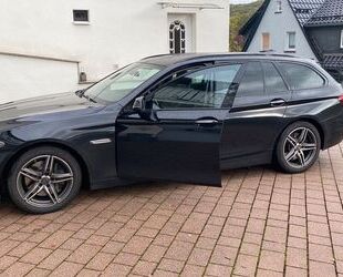 BMW BMW 535d Touring Sportpaket HK Hifi Pano AHK Gebrauchtwagen