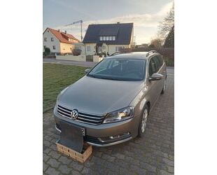 VW Volkswagen Passat 2.0 TDI DSG Highline BlueMotion Gebrauchtwagen