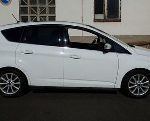 Ford Ford C-Max 1,5 EcoBoost Titanium Auto Navi Panoram Gebrauchtwagen