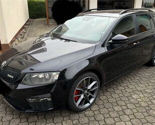 Skoda Skoda Octavia 2.0 TSI DSG RS Combi RS Gebrauchtwagen