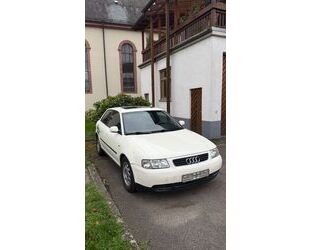 Audi Audi A3 1.6 Ambition Ambition Gebrauchtwagen