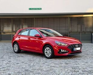 Hyundai Hyundai i30 1.5 Pure GARANTIE UND TÜV 2026 Gebrauchtwagen