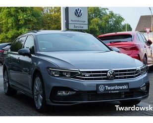 VW Volkswagen Passat Variant R-Line Massage HUD PANO Gebrauchtwagen