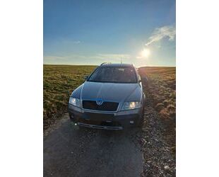 Skoda Skoda Octavia Combi 2.0 TDI PD DPF 4x4 Scout Scout Gebrauchtwagen