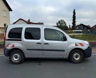 Renault Renault Kangoo 1Hand 90PS+Ladesystem NAVI+PDC+Fens Gebrauchtwagen