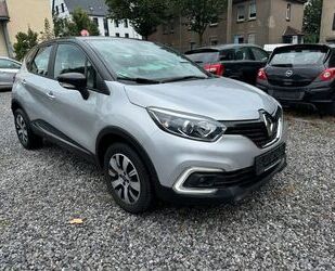 Renault Renault Captur Automatik Panoramadach 19TKM 1Hand Gebrauchtwagen