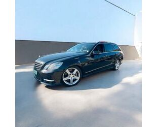 Mercedes-Benz Mercedes-Benz E 500 ***VOLLAUSTATTUNG/LEDER/DIVERS Gebrauchtwagen