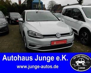 VW Volkswagen Golf VII BMT/Start-Stopp EPH v+h Navi Gebrauchtwagen