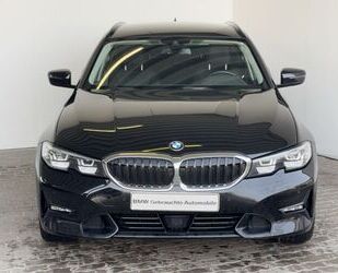 BMW BMW 330e Touring Sport Line Navi.LED.ACC.PDCvohi.D Gebrauchtwagen