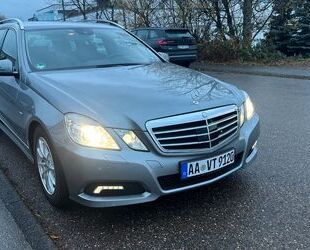 Mercedes-Benz Mercedes-Benz E 250T Avantgarde - Neue Steuerkett Gebrauchtwagen