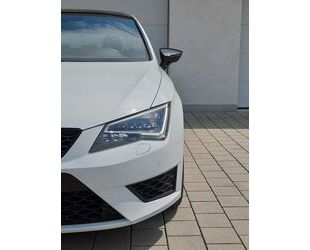 Seat Seat Leon Cupra 290ps/DSG/LED/Kam/Pano/Navi/19