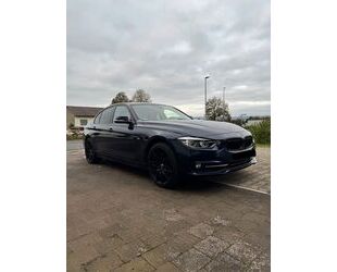 BMW BMW 320i LCI SportLine NAVI/HUD/TEMPO/SHZ/LEDER Gebrauchtwagen