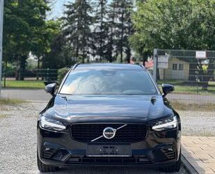 Volvo Volvo V90 B5 D R Design AWD Standhzg H&K 360° Mass Gebrauchtwagen