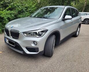 BMW BMW X1 sDrive18i Advantage LED AHK Keyless Service Gebrauchtwagen