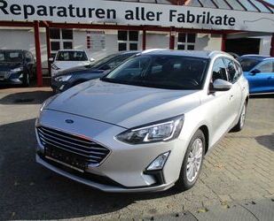 Ford Ford Focus Turnier 1.0 EcoBoost Titanium Gebrauchtwagen