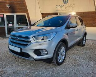 Ford Ford Kuga Titanium 4x4*2.0d180PS*UNFALLFREI*GARANT Gebrauchtwagen