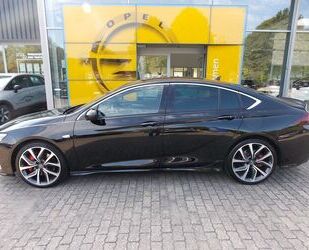 Opel Opel Insignia 2.0 Turbo 4x4 GSi/OPC Sitze/Leder/He Gebrauchtwagen