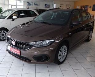 Fiat Fiat Tipo Kombi 1.4 T-Jet EASY Navi Sitzheizung Gebrauchtwagen