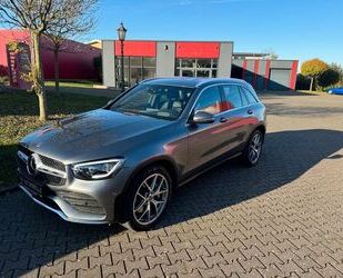 Mercedes-Benz Mercedes-Benz GLC 220 d 4Matic AMG-LINE LED Kamera Gebrauchtwagen