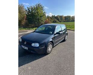 VW Volkswagen Golf 2.0 Auto Basis Gebrauchtwagen