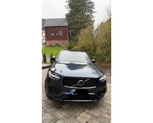 Volvo Volvo XC90 B5 AWD Geartronic R-Design R-Design Gebrauchtwagen