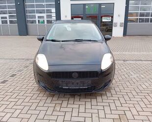 Fiat Fiat Punto 1.4 8V Dynamic,Allwettr;KLIMA,TÜV NEU Gebrauchtwagen