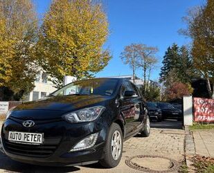 Hyundai Hyundai i20 Classic 20 Jahre AKTION 2,0 % Finanzie Gebrauchtwagen