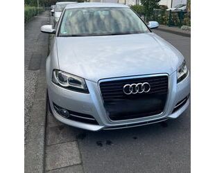 Audi Audi A3 1.4 TFSI S tronic Ambiente Sportback Ambie Gebrauchtwagen