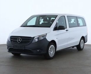 Mercedes-Benz Mercedes-Benz Vito Tourer SpurH Navi AHK KlimaA SH Gebrauchtwagen