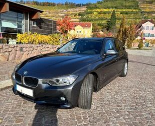 BMW BMW 320d Touring Aut.*Head-Up*Navi*Kamera*Metallic Gebrauchtwagen