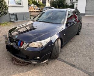 BMW BMW 530d Touring - M Packet ab Werk Gebrauchtwagen