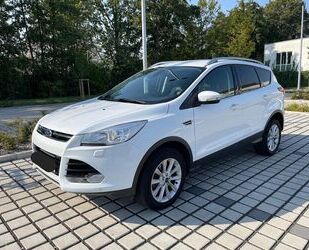 Ford Ford Kuga 2,0 TDCi 2x4 88kW Titanium Gebrauchtwagen