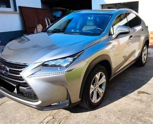 Lexus Lexus NX 300 300h E-FOUR Luxury Line Luxury Line Gebrauchtwagen