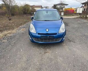 Renault Renault Grand Scenic Luxe TCe 130 Luxe Gebrauchtwagen