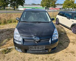 Toyota Toyota Corolla Verso 2.2 D-CAT Sol Gebrauchtwagen