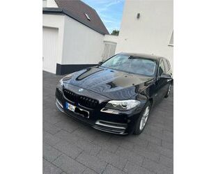 BMW BMW 520d Euro6 Touring Luxury Line, Standh. Bi Xen Gebrauchtwagen