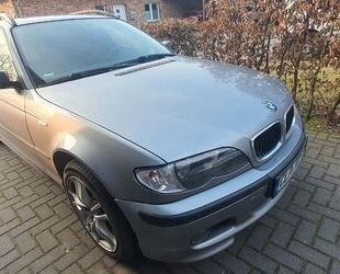 BMW BMW 320i touring - Gebrauchtwagen