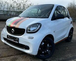 Smart Smart FORTWO COUPE 1.0 BENZIN NAVI AUTOMATIK TÜV N Gebrauchtwagen