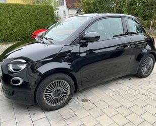 Fiat Fiat 500e Icon 42 kWh 118 PS, 8 fach bereift Gebrauchtwagen