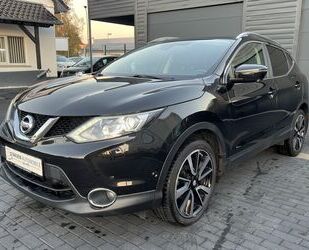 Nissan Nissan Qashqai 360 Automatik+Navi+Panorama+RFK+ Gebrauchtwagen