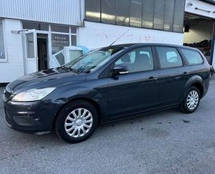 Ford Ford Focus Turnier Style 1.6 KLIMA Gebrauchtwagen