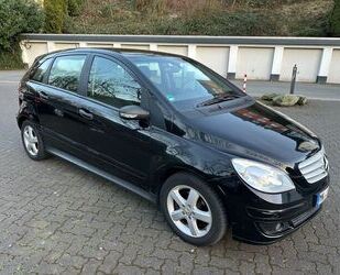 Mercedes-Benz B 200 Gebrauchtwagen