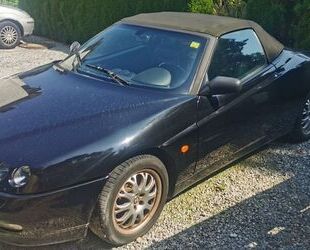 Alfa Romeo Alfa Romeo Spider 2.0 T.Spark - Gebrauchtwagen