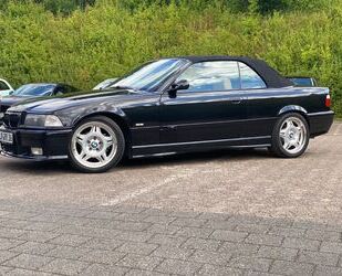 BMW BMW 320i Cabrio e36 M-Paket Gebrauchtwagen