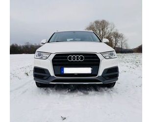 Audi Audi Q3 1.4 TFSI cylinder on d. S tronic design d. Gebrauchtwagen